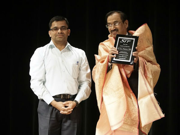 1330 குறள்கள் சாதனை