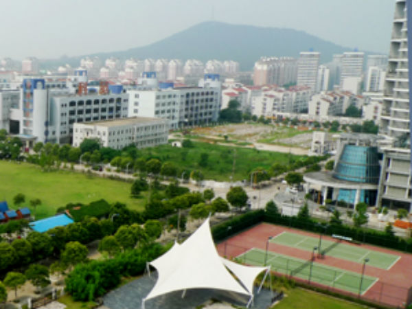 சீன நகரங்களில்: