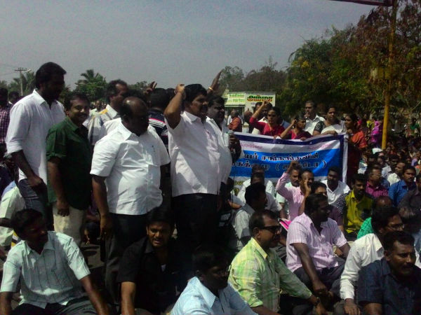 நாமக்கல் ஆசிரியர்கள்