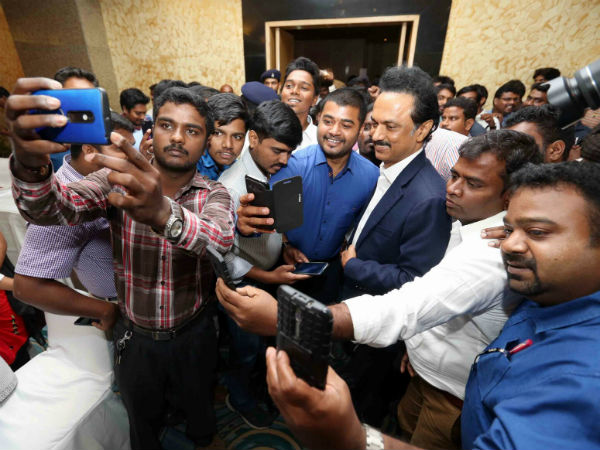 மக்களை சந்திப்போம்