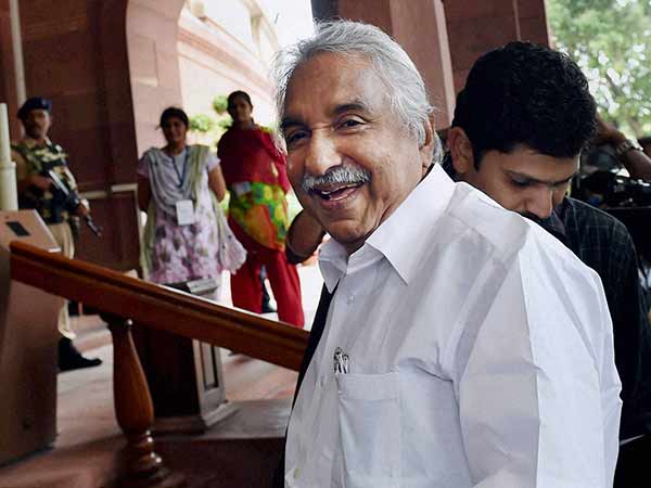 இடதுசாரிகள் இடதுசாரிகள்