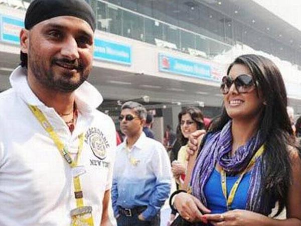 பஜ்ஜி திருமணம் பஜ்ஜி திருமணம்