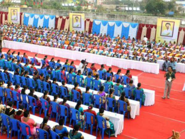 மகளிர் சுய உதவிக் குழு... மகளிர் சுய உதவிக் குழு...