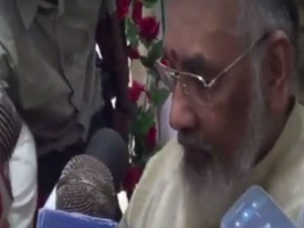 கந்தசாமி ஆலயத்தில்