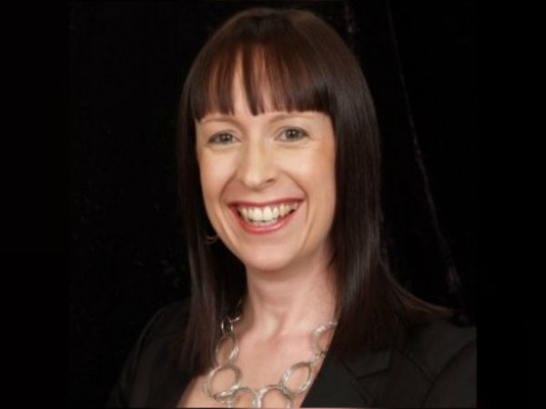 தினசரி பார்க்க ஆரம்பித்தேன் தினசரி பார்க்க ஆரம்பித்தேன்