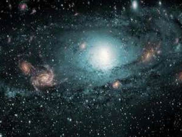 250 மில்லியன் ஒளி ஆண்டுகள்... 250 மில்லியன் ஒளி ஆண்டுகள்...