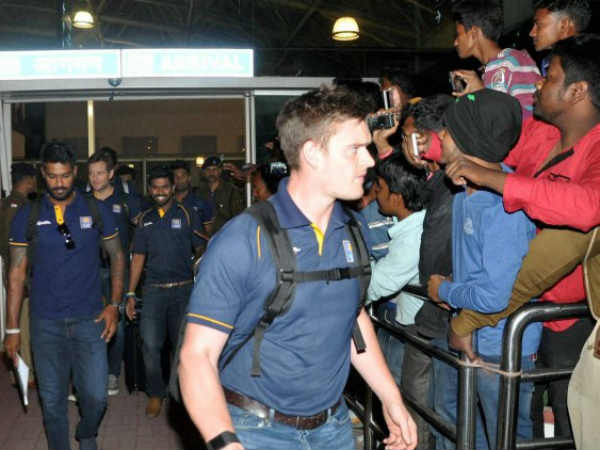 வந்தாருக்கு வரவேற்பு