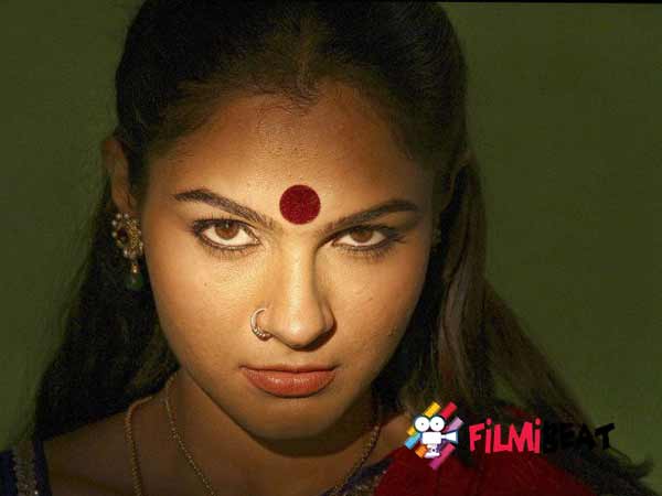 பேய்ப்பட விளம்பரம்...