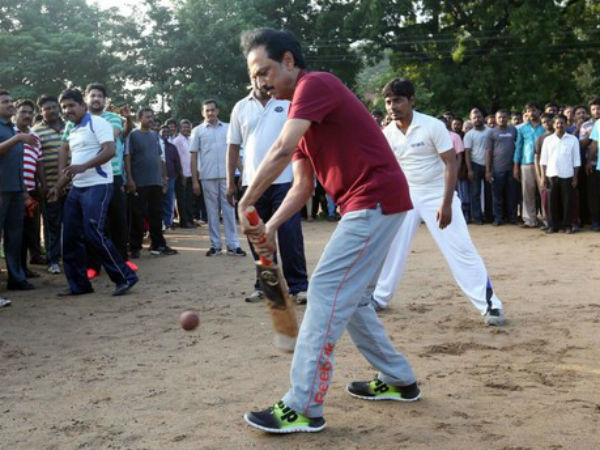 உற்சாக விளையாட்டு