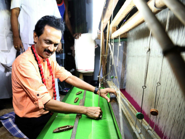 நெசவு செய்த ஸ்டாலின்