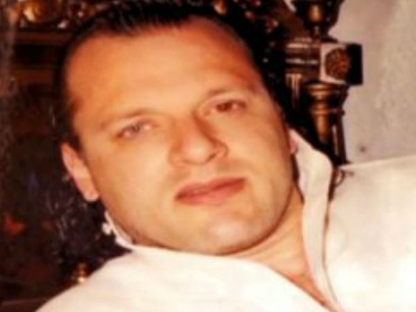 தீவிரவாதிகள்