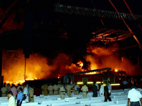 Fire breaks out during cultural programme at 'Make in India' event in Mumbai