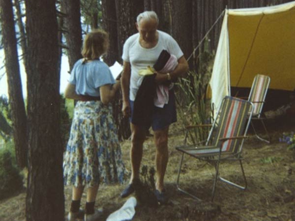 திருமணம் செய்யாமல்