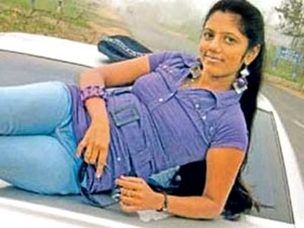 போலீசில் புகார்