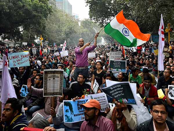 சிமி தொடர்பு