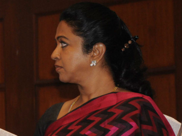 காரணத்தைச் சொன்ன ராதிகா