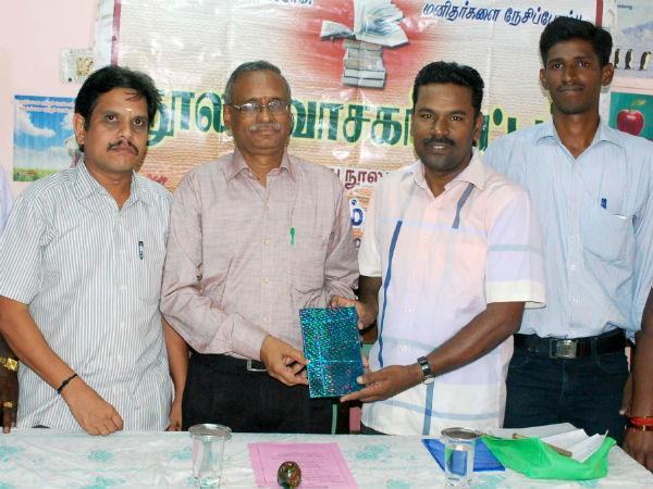 World mother tongue day celebrated in Vandavasi 