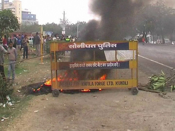 வழக்குப்பதிவு...