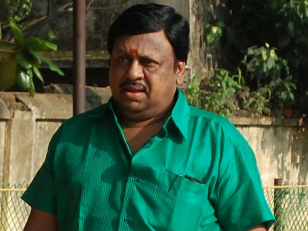 சினிமா காமெடி போல்...