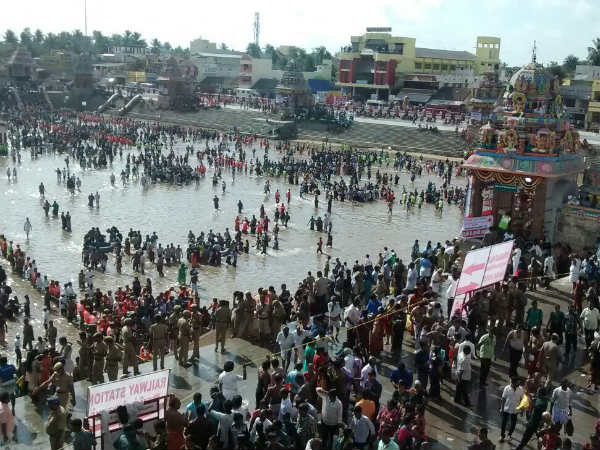 60 பொதுமக்கள் பலி