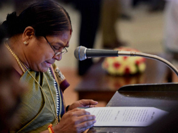 மீண்டும் அவர்தான்