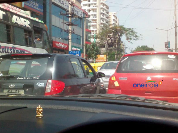 நத்தை கேவலமா பாக்கும் பாஸ்!