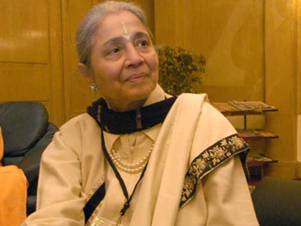 இந்து ஜெயின் இந்து ஜெயின்