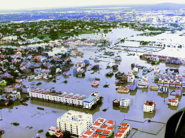 வரலாறு காணாத வெள்ளம்...