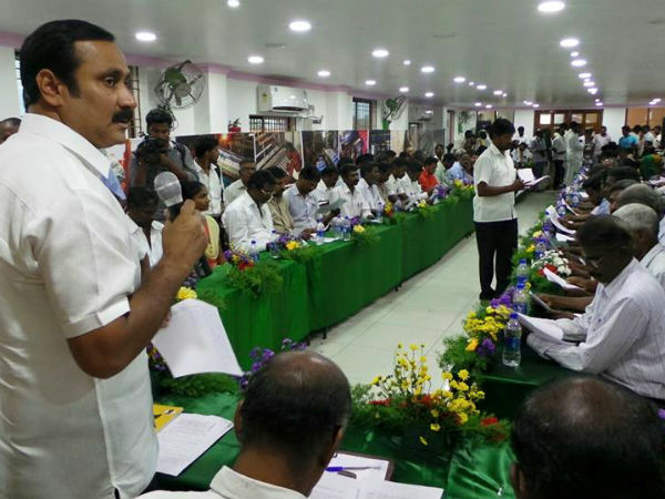 உருப்படியில்லாத திமுக - அதிமுக ஆட்சிகள்