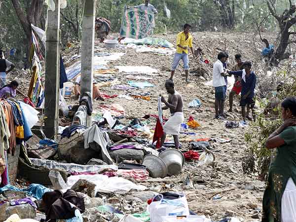 தினசரி 300 ரூபாய் சம்பாதிப்பவர்கள் 83 சதவீதம்