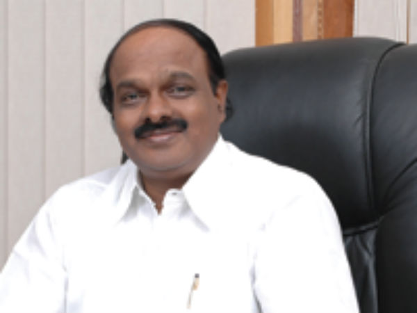புதிய நீதிக்கட்சி நிறுவன தலைவர் ஏ.சி.சண்முகம்:
