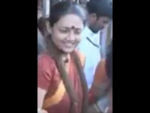 ரூ. 300 விரைவு தரிசனம்