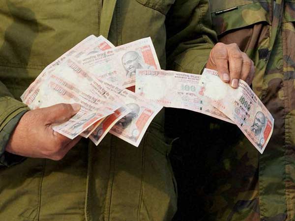 Fake currency spread to Gujarat, Maharashtra says NIA Fake currency spread to Gujarat, Maharashtra says NIA