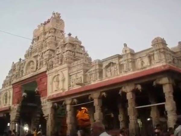 சிறப்பு அபிஷேகம்