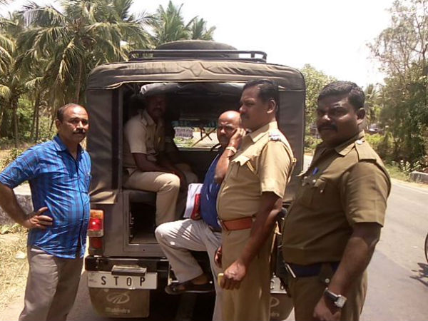 EC officials seizes Rs 8 lakhs near Kerala border