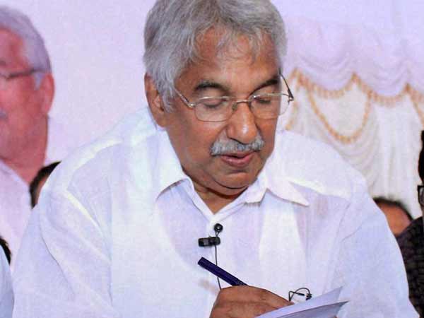 லைவ் சாட்டிங்...