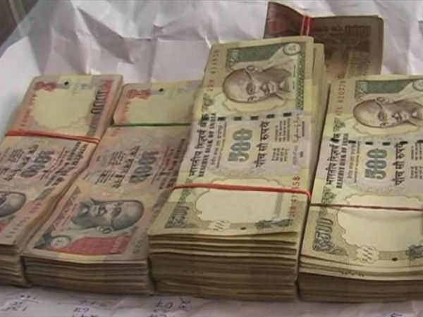 3.80 lakh unaccounted money seize near Tirunelveli