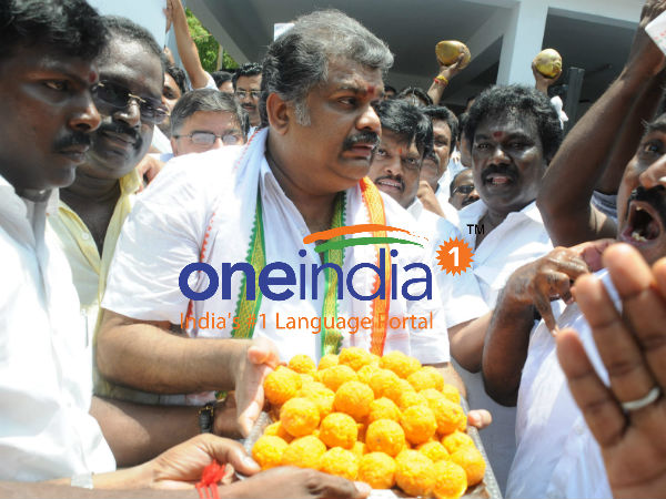 G K Vasan to announce his decision over the poll alliance