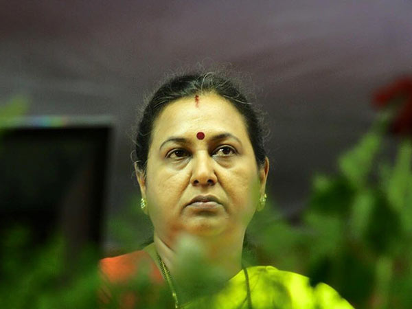 மே மாதம் ஆட்சி முடியும்