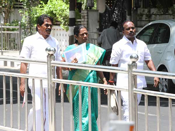 10வது நாளாக நேர்காணல்