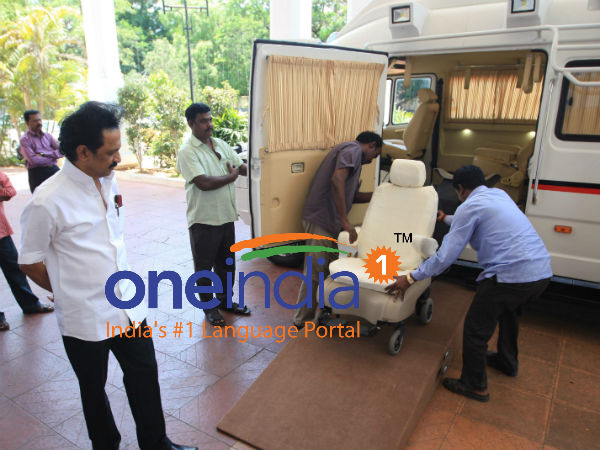 சூறாவளி சுற்றுப் பயணம்
