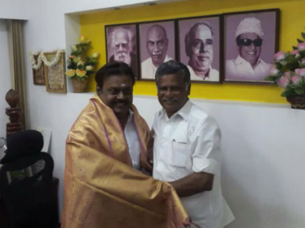 People welfare front leaders including Vaiko met Vijayakanth