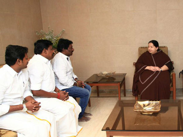 ஜாதி வாக்குகள்