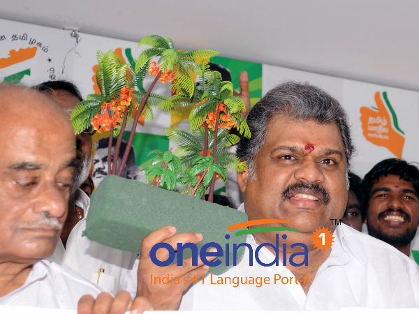 அதிமுக அதிருப்தி 