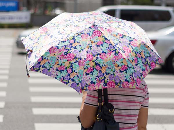 இளநீர் கடைகளில் கூட்டம்...