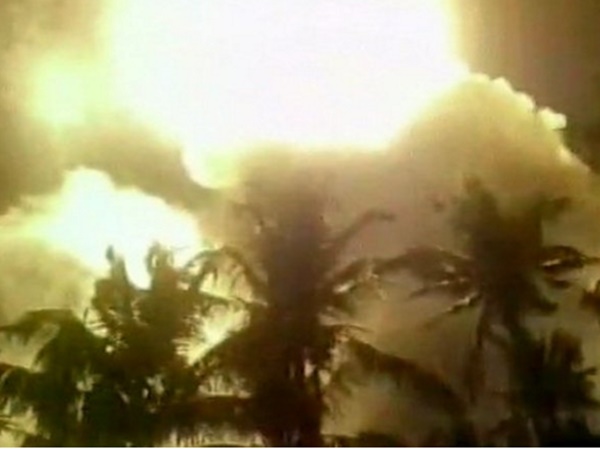 84 killed, 200 injured in Puttingal temple fire in Kerala 84 killed, 200 injured in Puttingal temple fire in Kerala