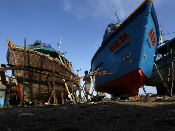 மக்கள் சோகம்...