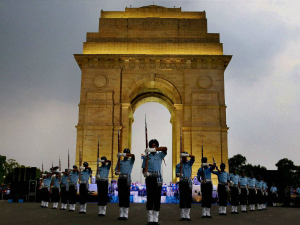 மூன்றின் அடிப்படையில்: