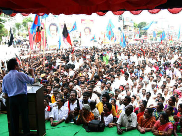 பதில் தேவை...