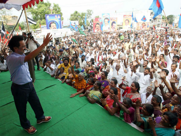 ஜெ. வசதிக்காக...